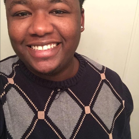 Meet your Posher, Tevin - Picture 1 of 1